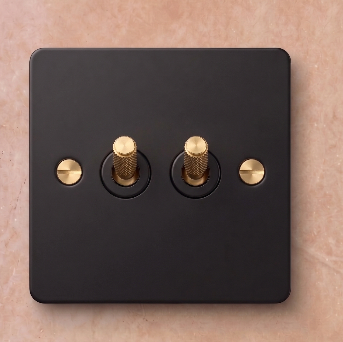 Double changeover switch